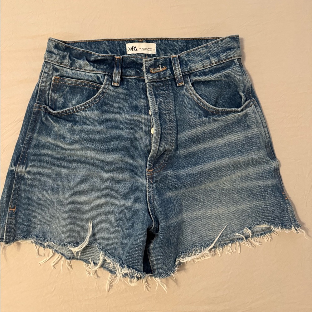 Zara Blue Jean Shorts Distressed Cut-Off Style
